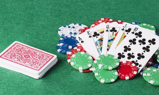 Poker tại rs8 là một trong những trò chơi casino trực tuyến phổ biến và hấp dẫn nhất hiện nay.